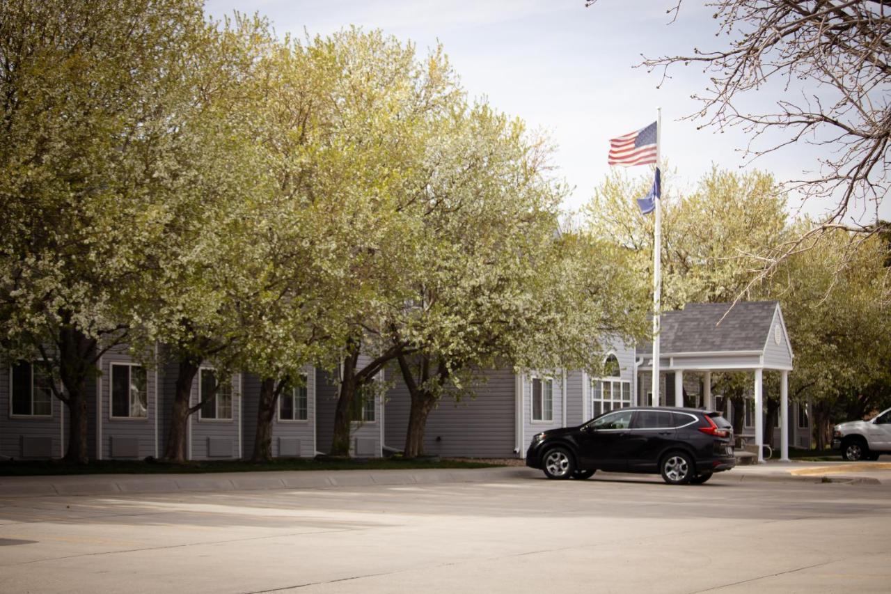 Monument Inn & Suites Gering Exterior foto