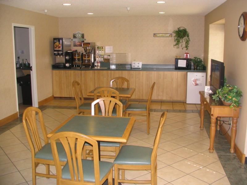 Monument Inn & Suites Gering Zimmer foto